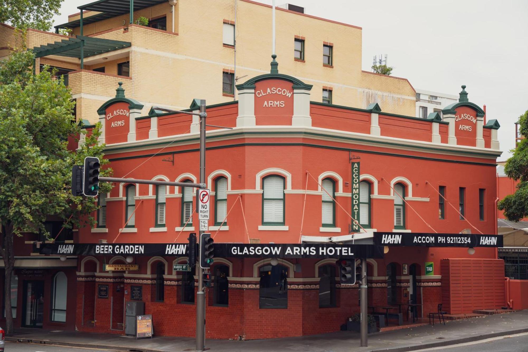 Hotel Glasgow Arms Ultimo 4*